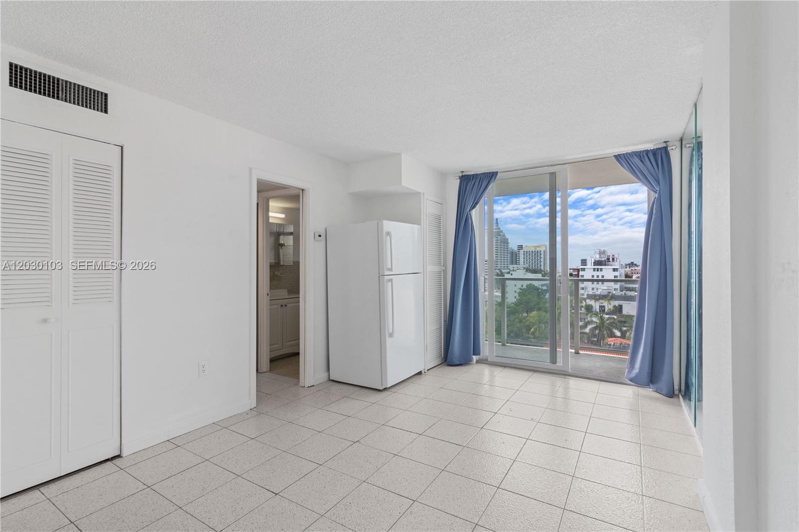 1750 JAMES APARTMENTS CON - Residential