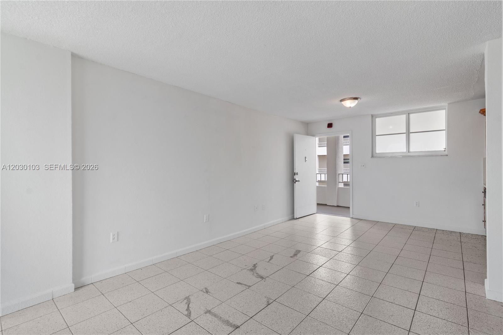 1750 JAMES APARTMENTS CON - Residential