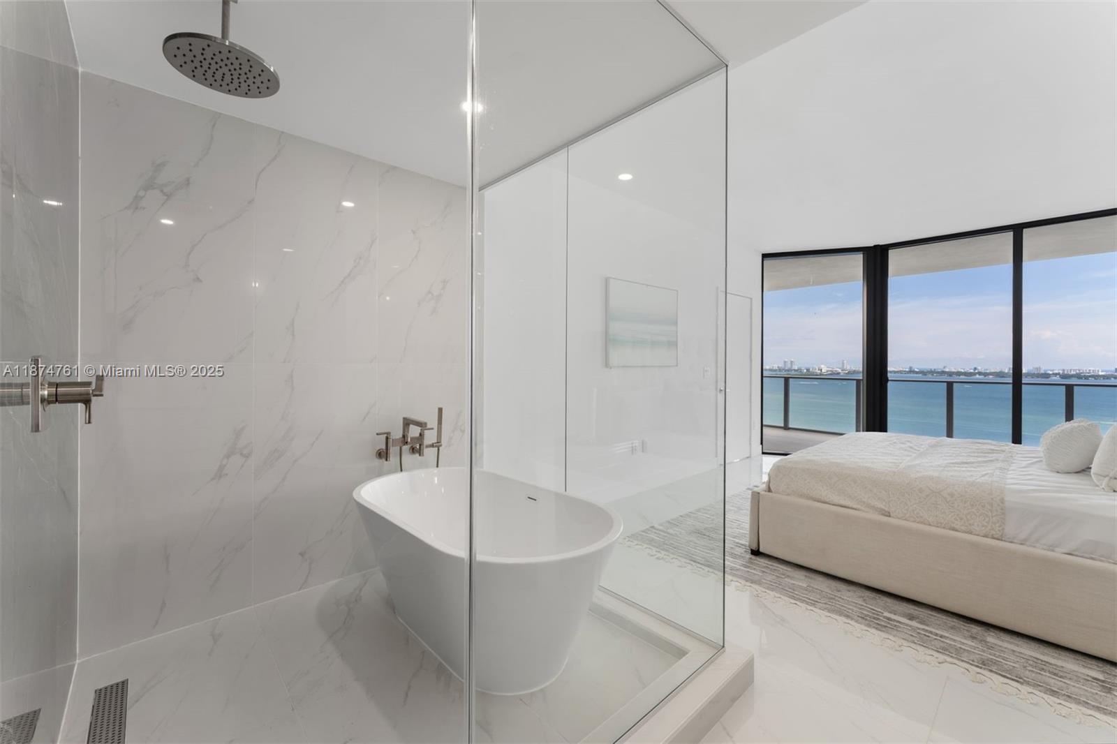 BAY BREEZE - Residential