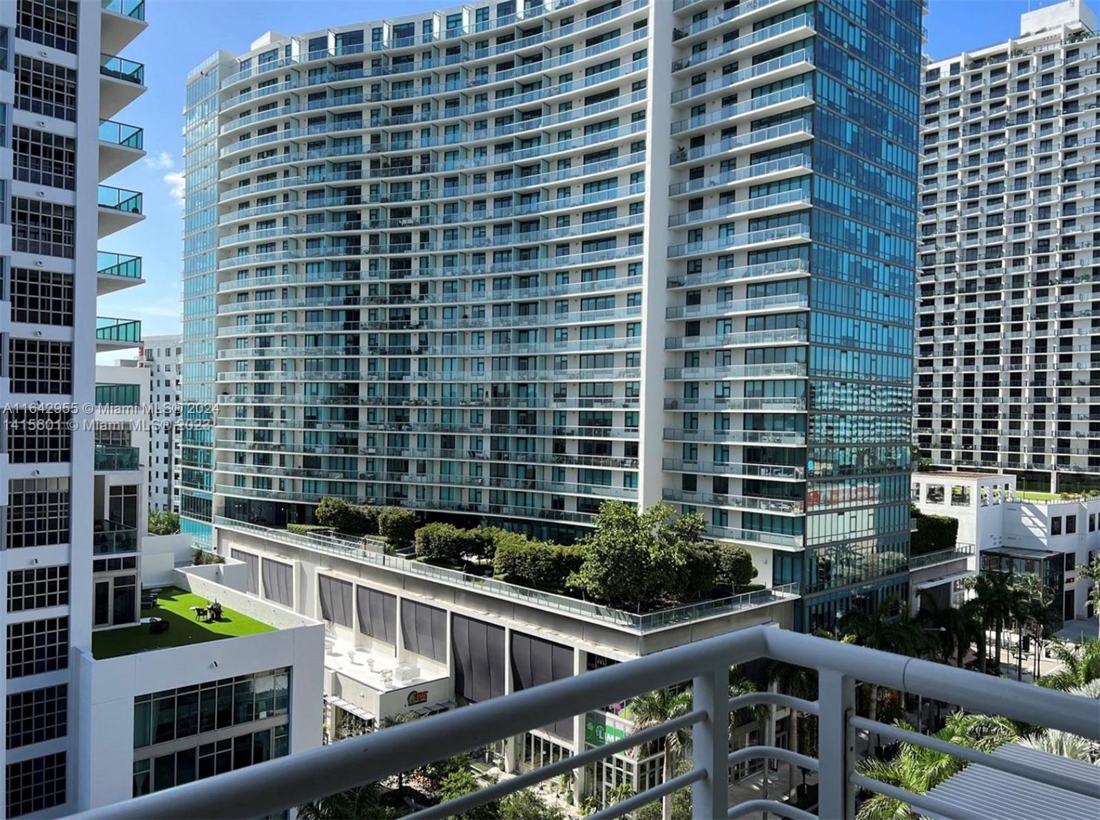 MIDBLOCK MIAMI CONDO - Residential Lease