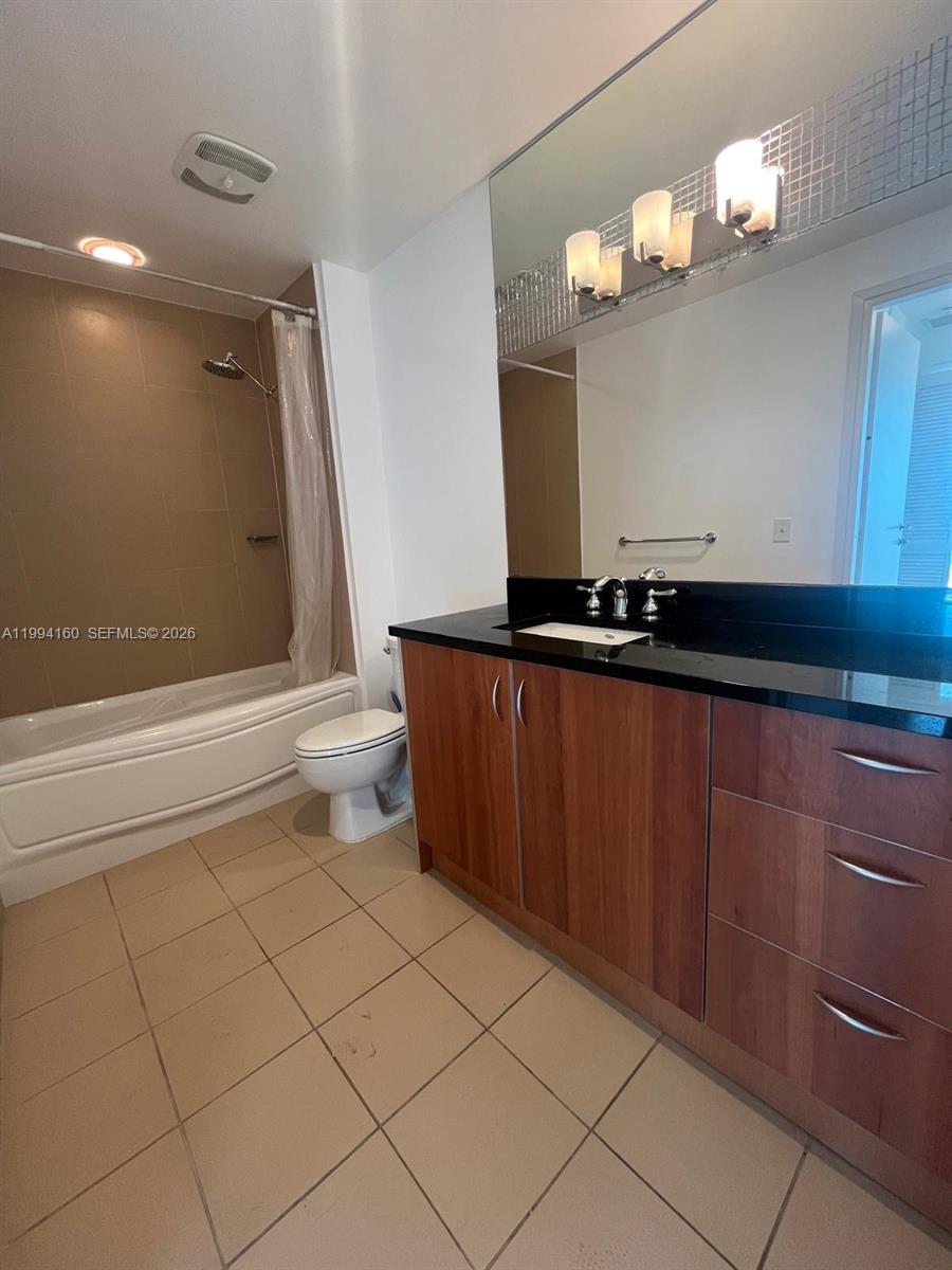 MET 1 CONDO - Residential