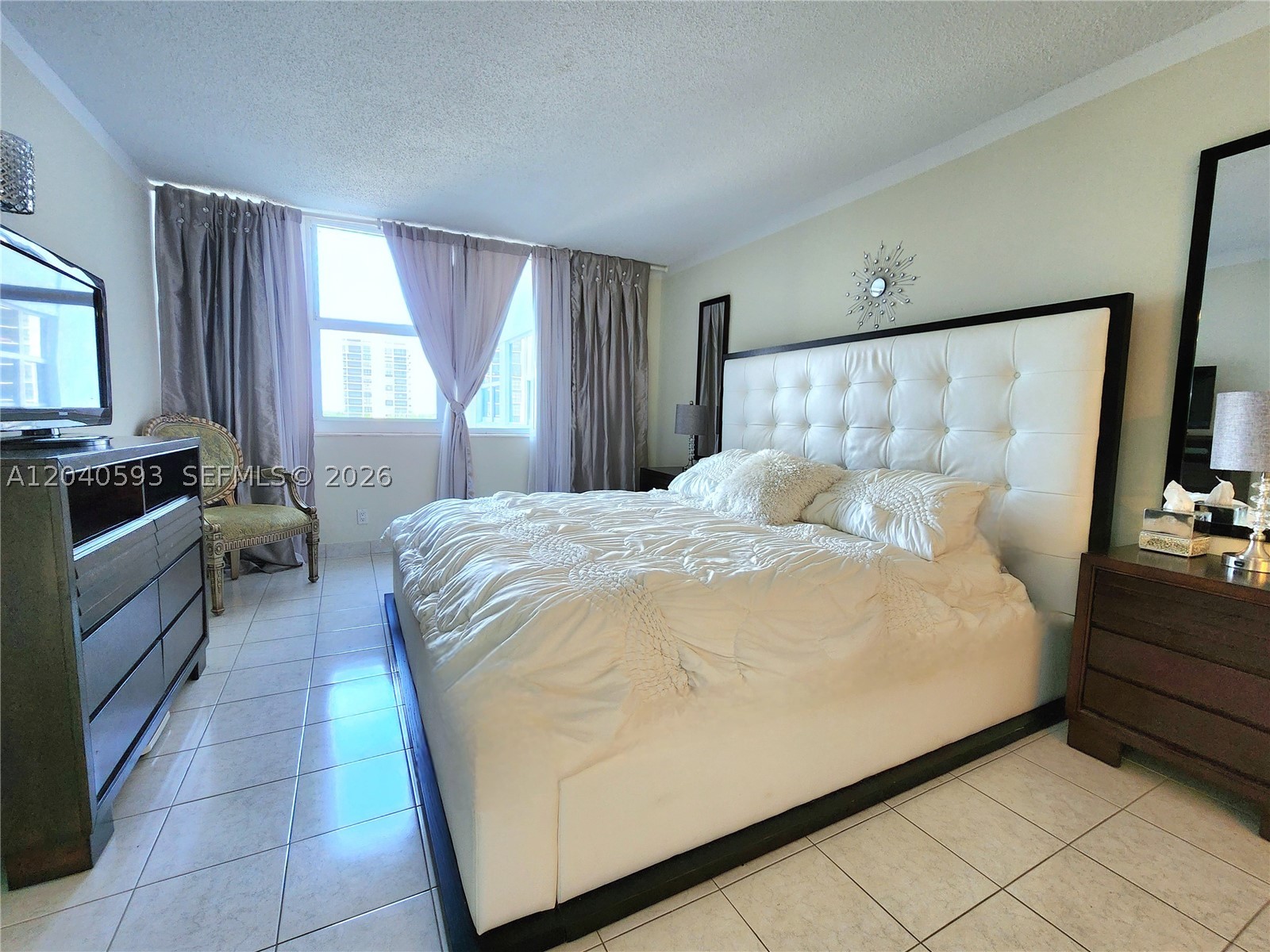 PARKER PLAZA CONDO ESTATE - Residential