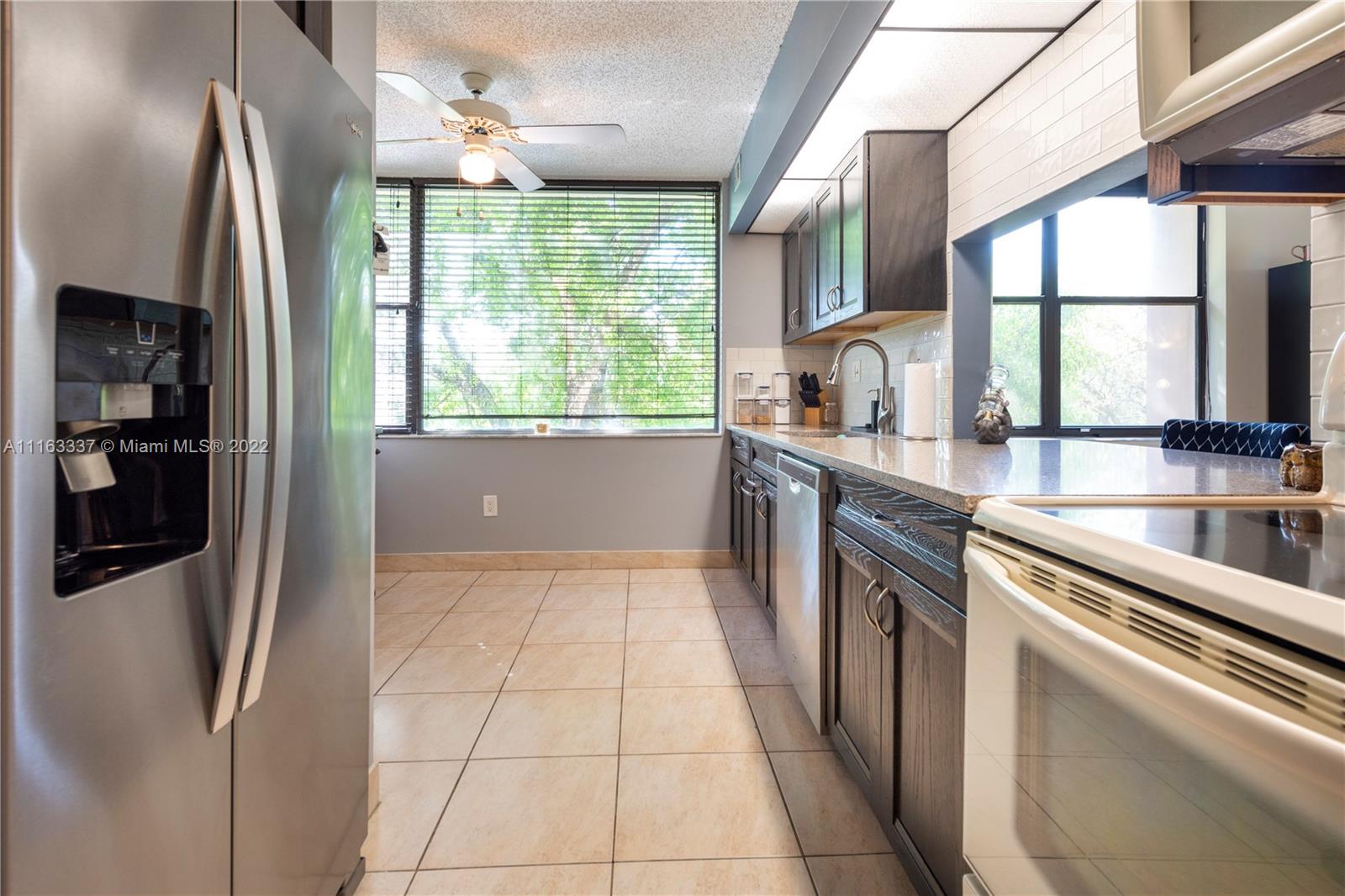 ROYAL PALM AT PLANTATION - Residential