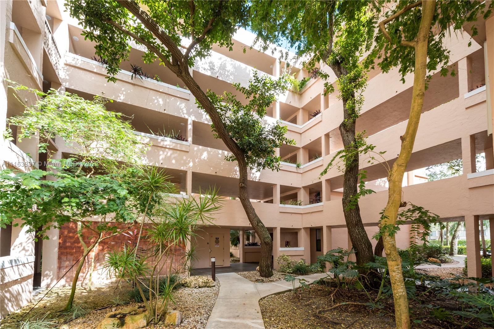 ROYAL PALM AT PLANTATION - Residential