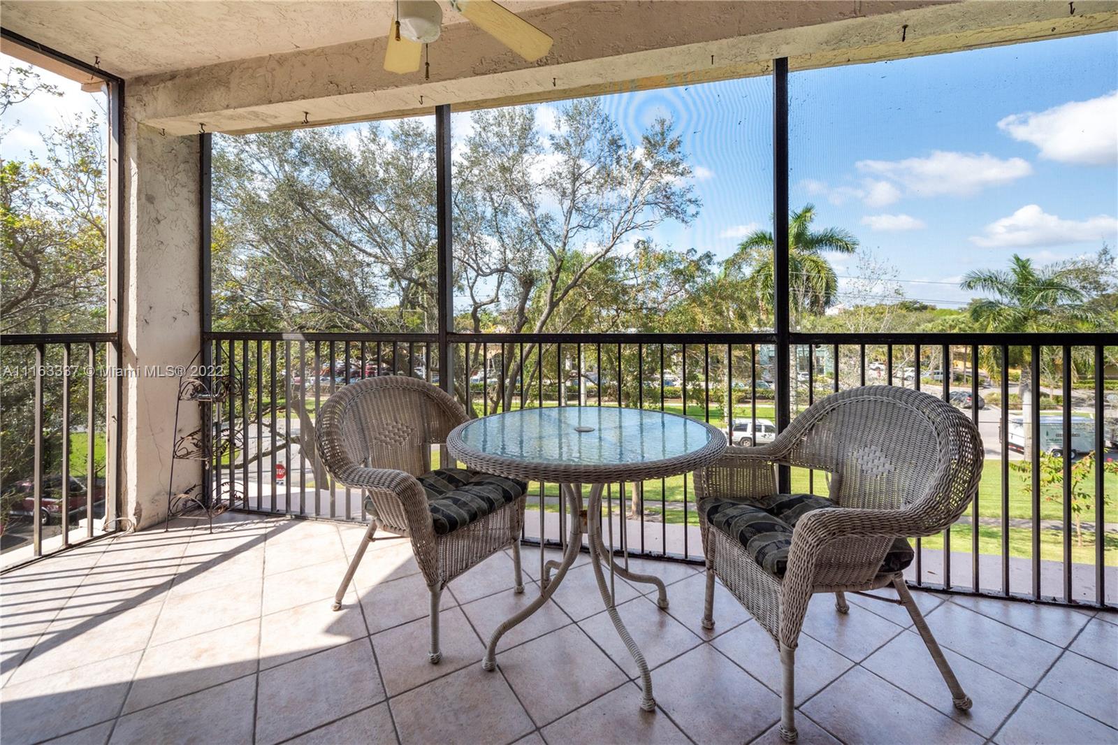ROYAL PALM AT PLANTATION - Residential