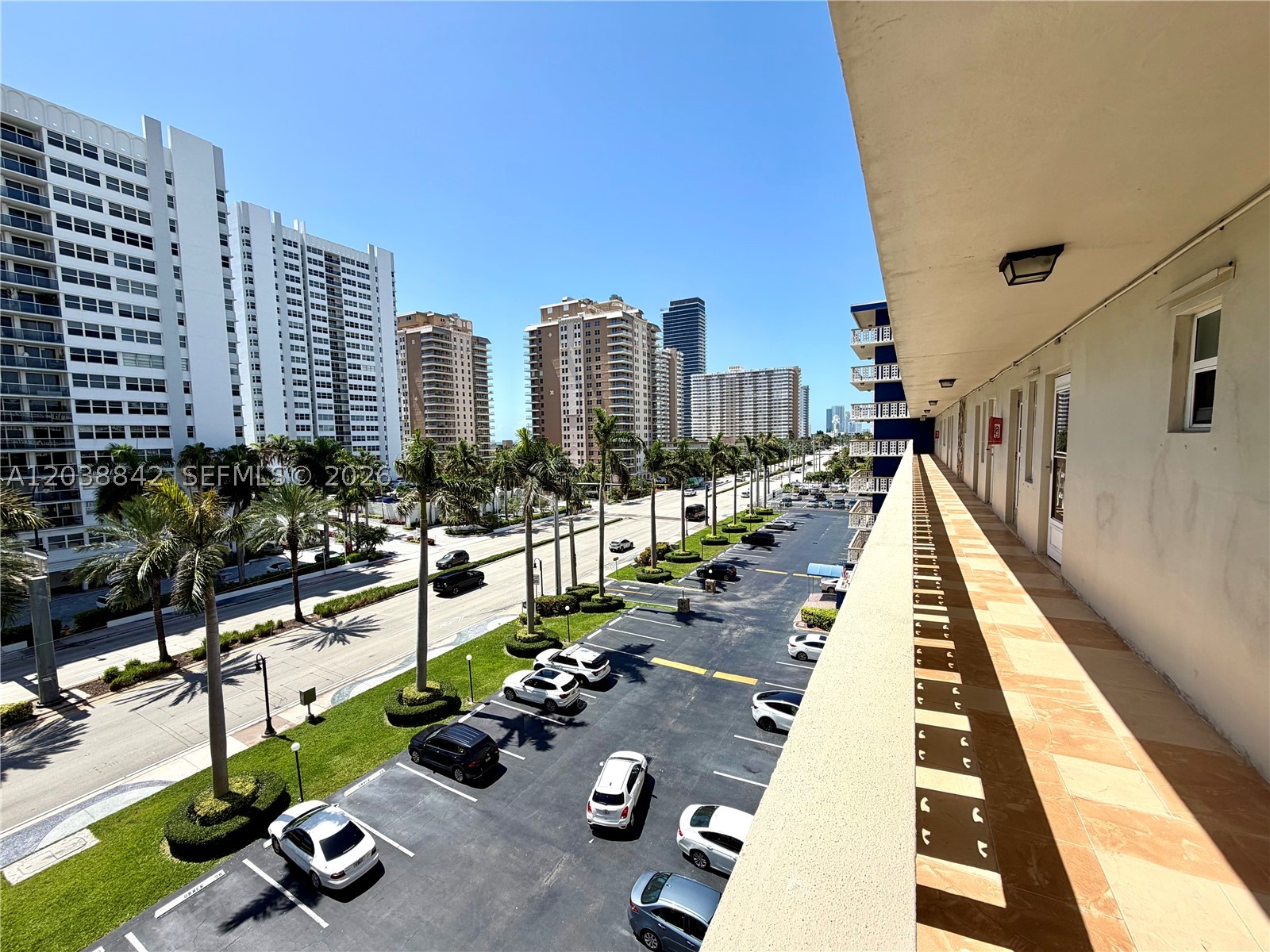 ISLANDS-MARTINIQUE CONDO - Residential Lease