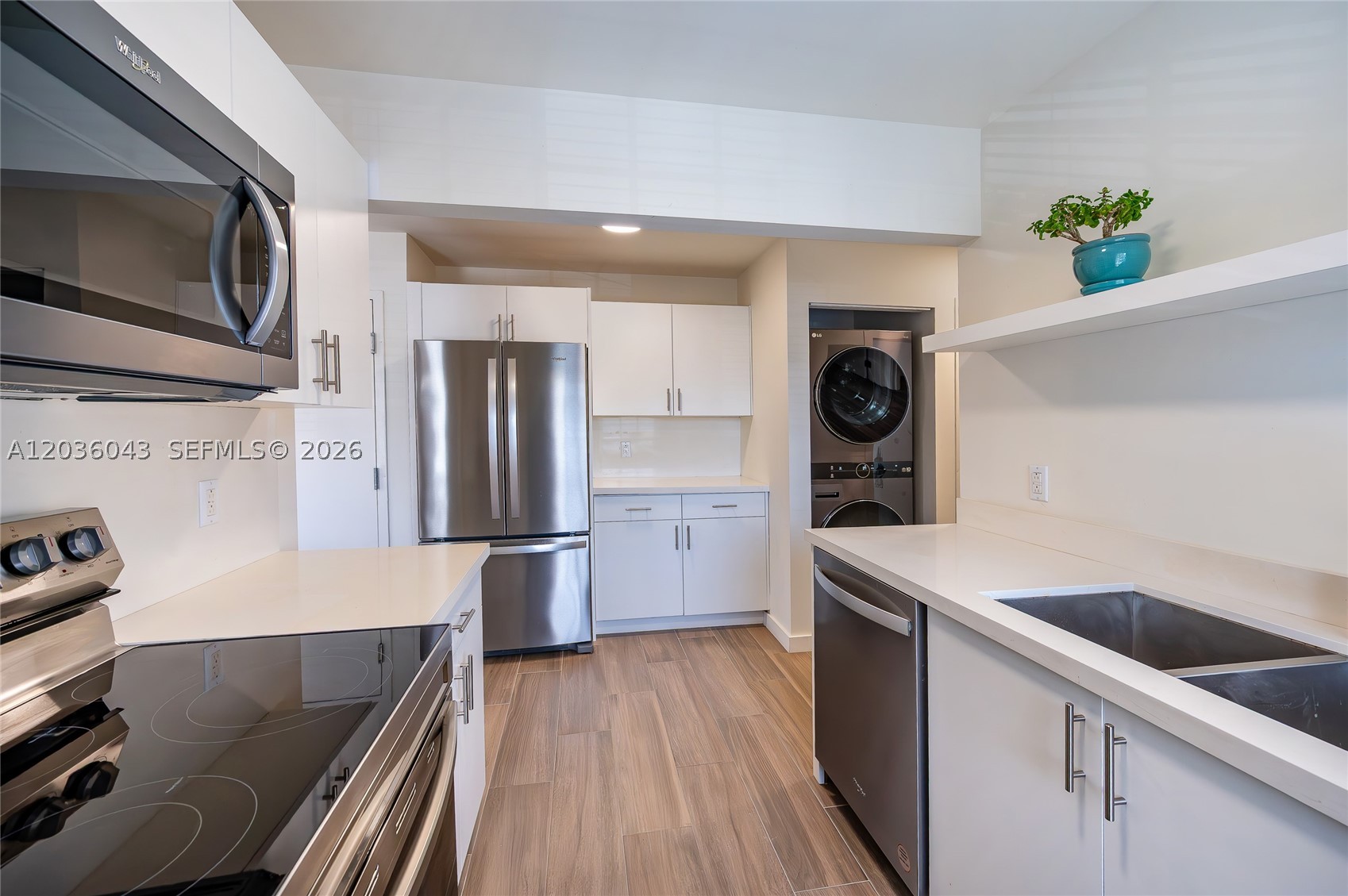 CORAL GABLES SEC K REV - Residential Lease
