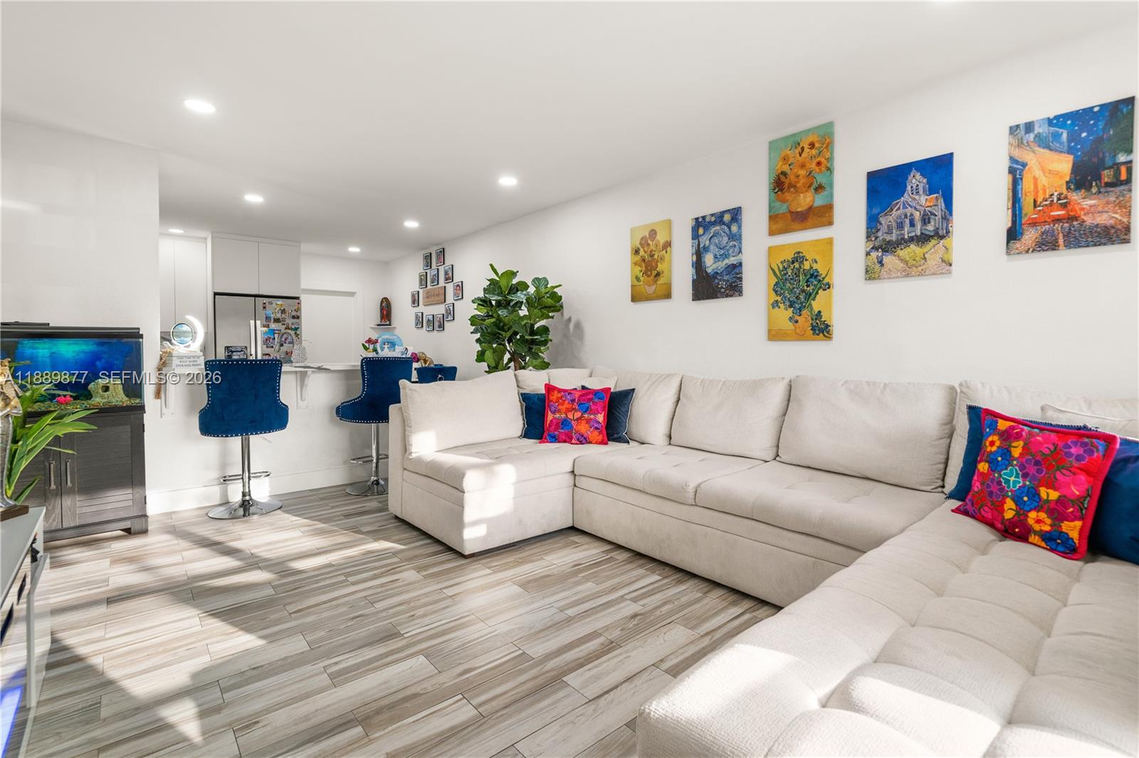 Beautifully maintained home located in the heart of Palmetto Bay. This remodeled residence features 2 bedrooms, 2 bathrooms, and an open-concept layout with abundant natural light. The kitchen is equipped with modern cabinetry and stainless steel appliances, flowing seamlessly into the dining and living areas, perfect for entertaining. The primary suite offers ample closet space and a private bathroom. Enjoy a private patio ideal for outdoor gatherings. Includes 2 assigned parking in front of the home. Conveniently situated near top-rated schools, shopping centers, dining, parks, and major highways. A great opportunity to own in the desirable Palmetto Bay area.