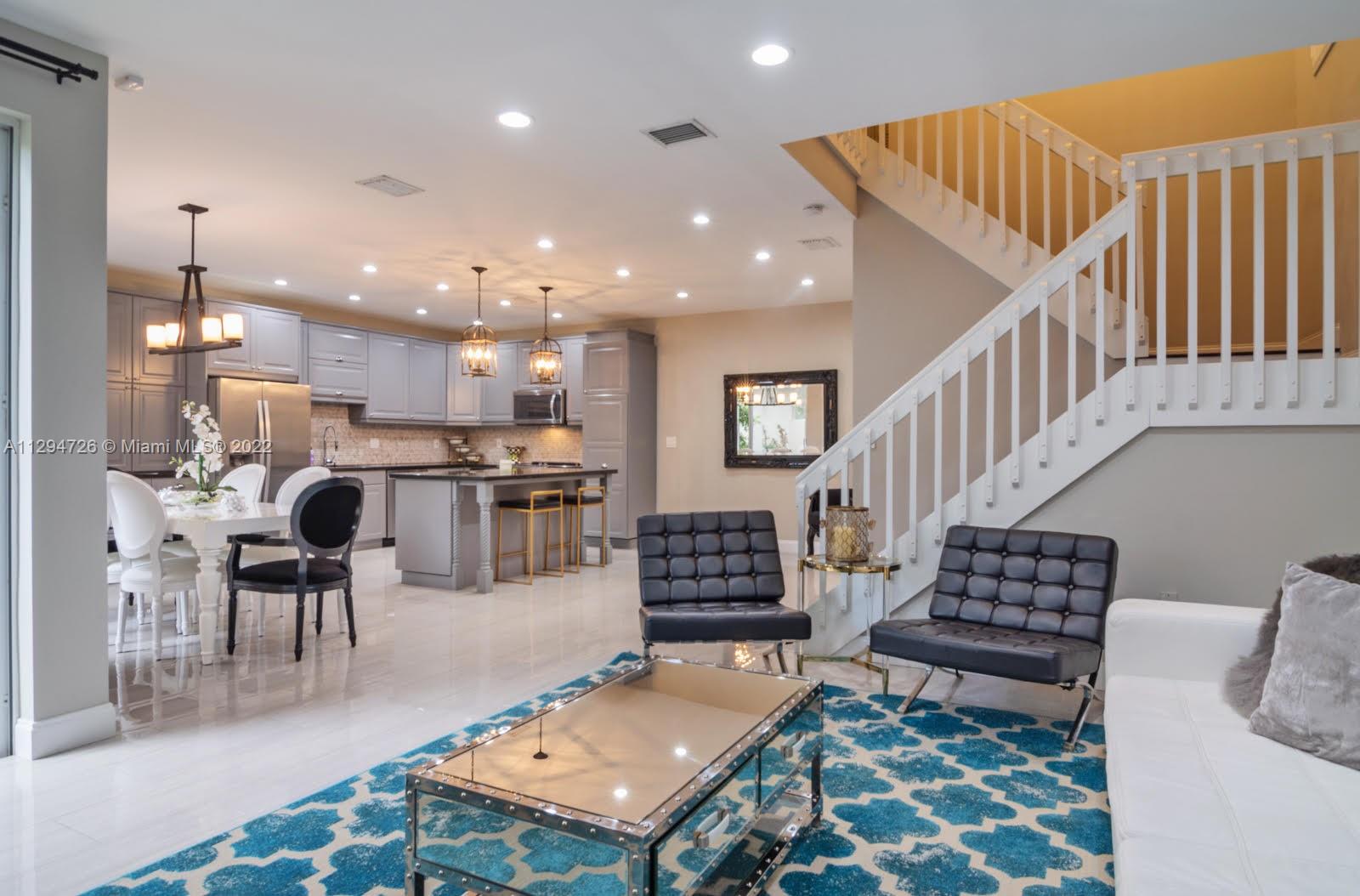 WESTLAKE VILLAGE PLAT - Residential Lease