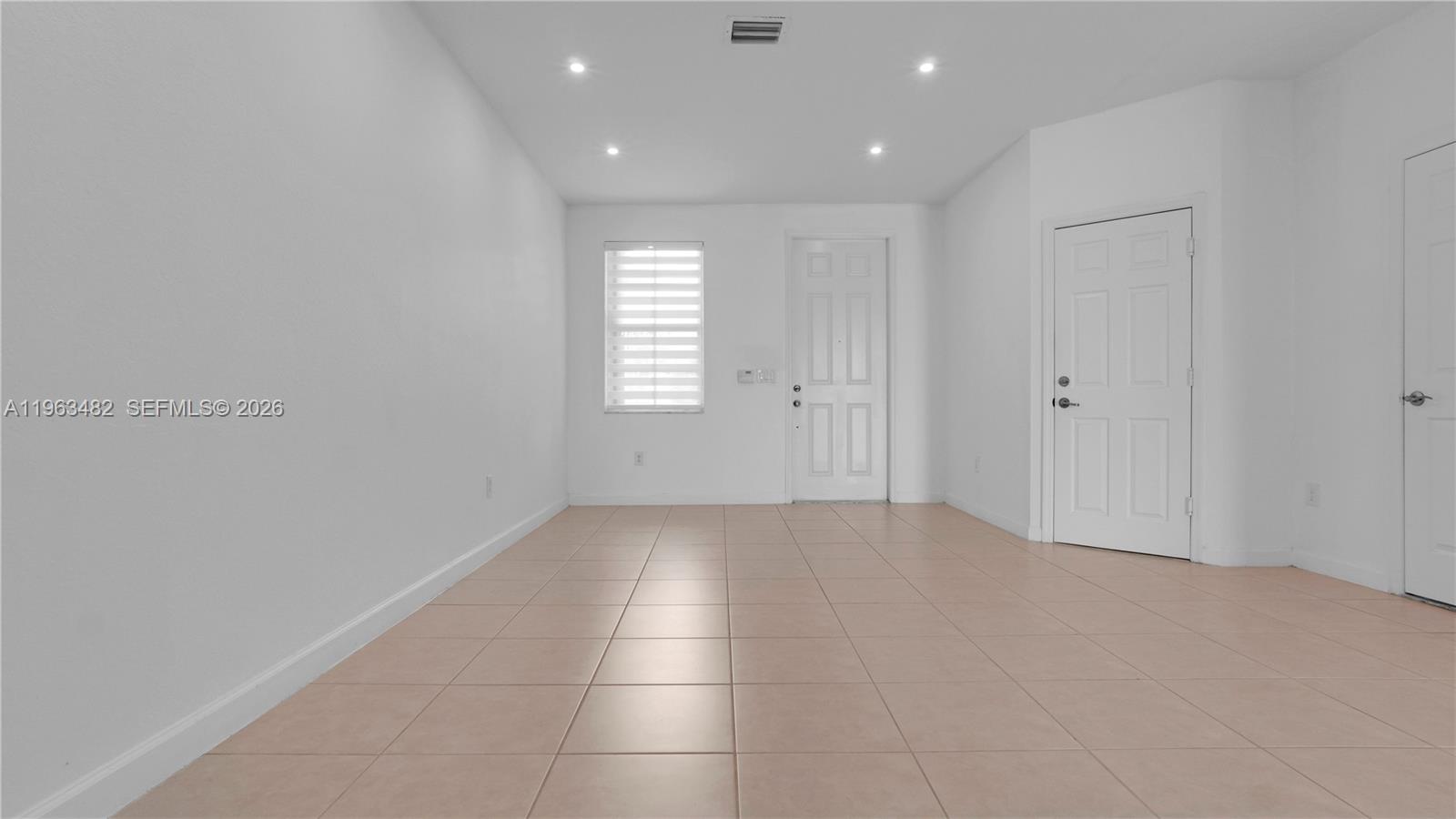 Island at Doral - Residential