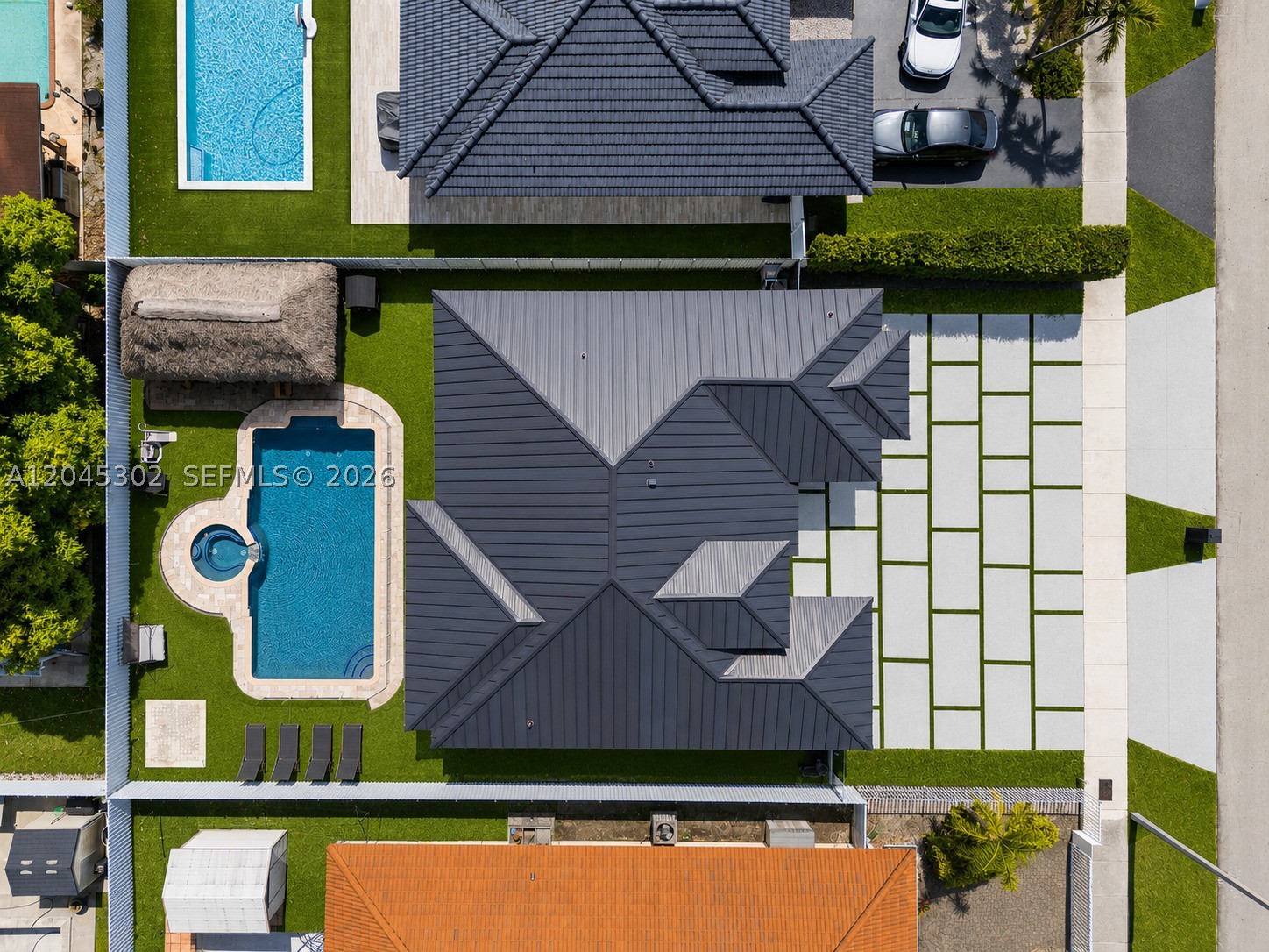 KENDALL FAMILY ESTATES PH - Residential