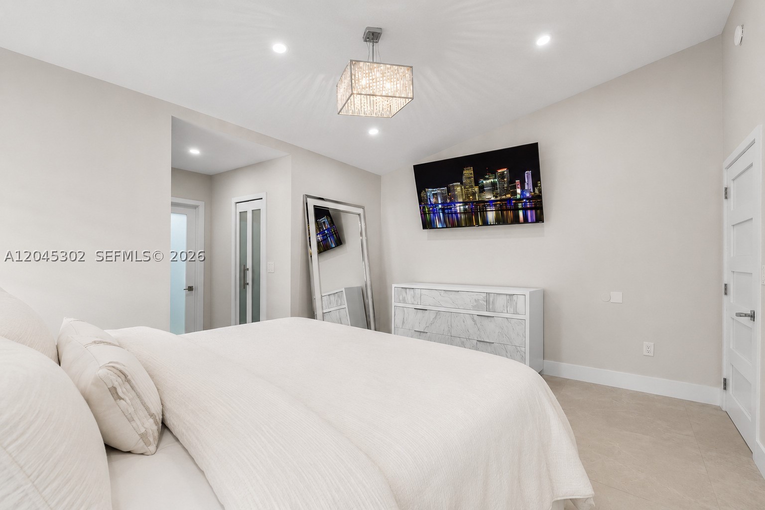 KENDALL FAMILY ESTATES PH - Residential