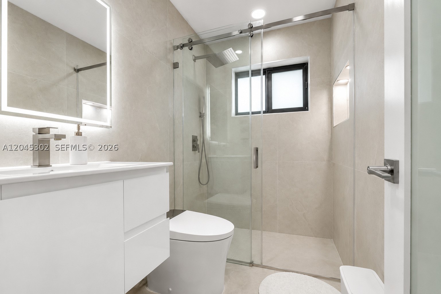 KENDALL FAMILY ESTATES PH - Residential
