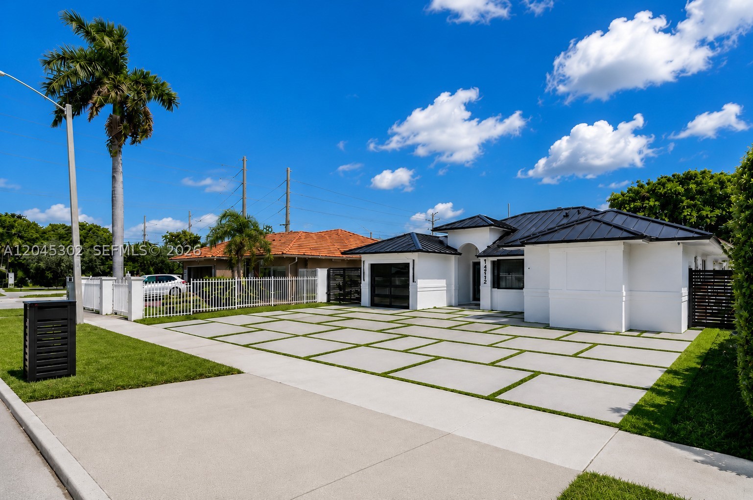 KENDALL FAMILY ESTATES PH - Residential