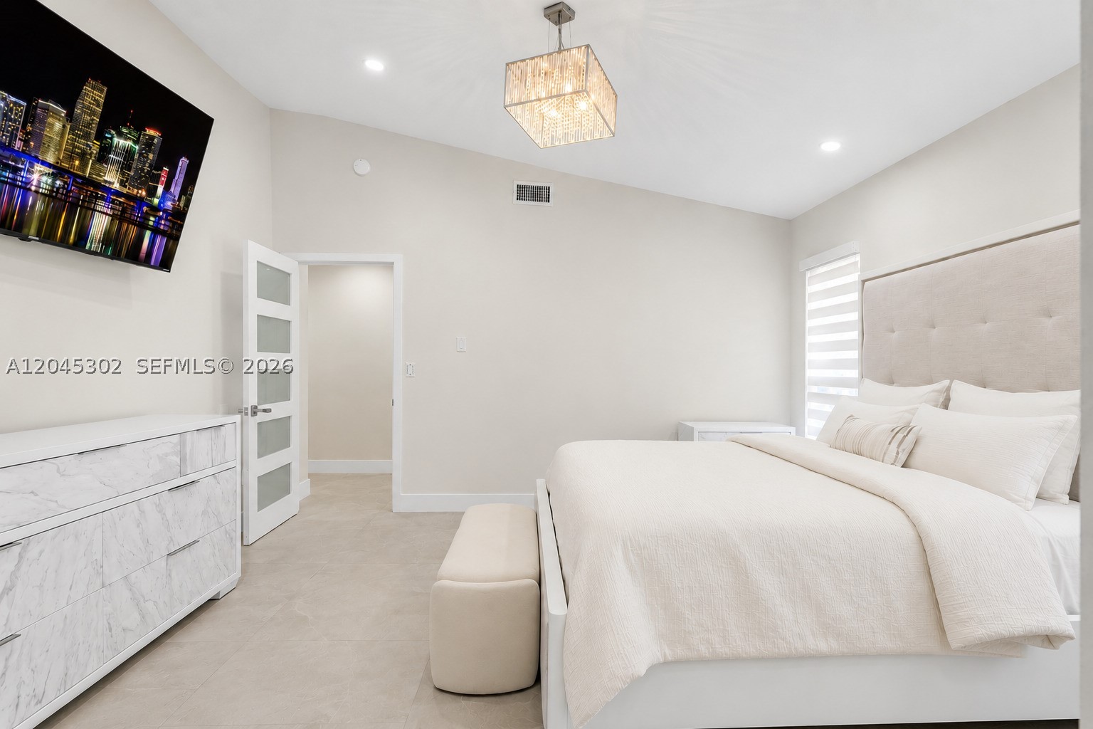 KENDALL FAMILY ESTATES PH - Residential