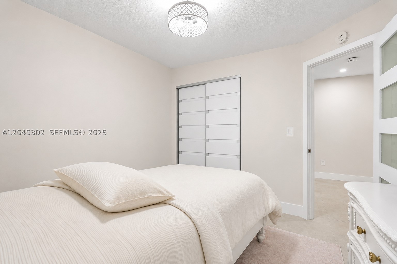 KENDALL FAMILY ESTATES PH - Residential