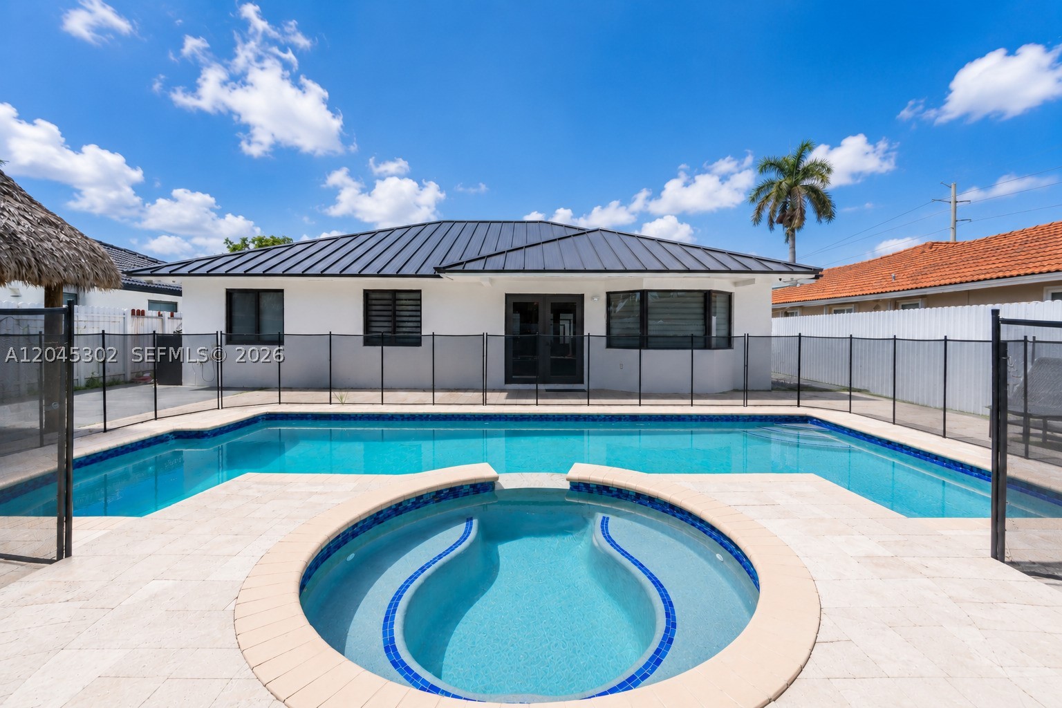 KENDALL FAMILY ESTATES PH - Residential