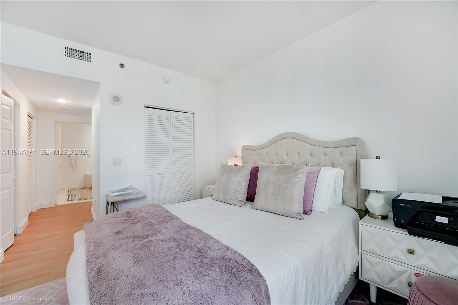 THE PLAZA 901 BRICKELL CO - Residential