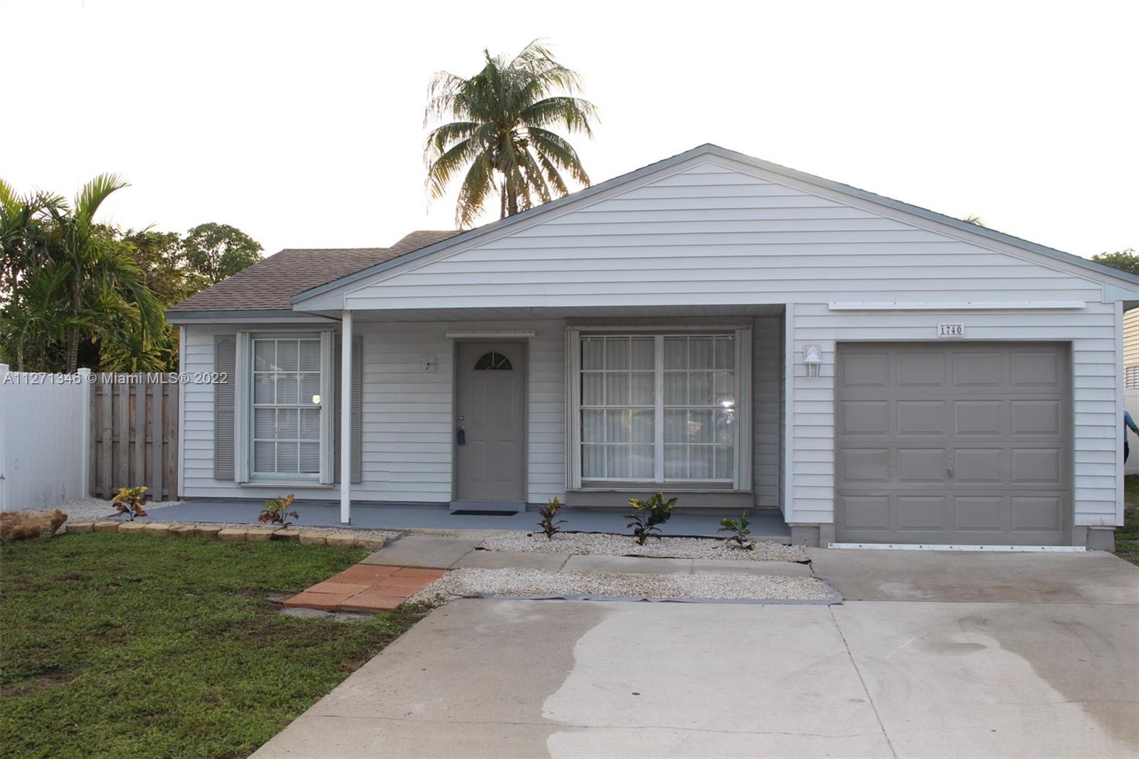 UNIVERSITY PARK PARCELS 4 - Residential Lease