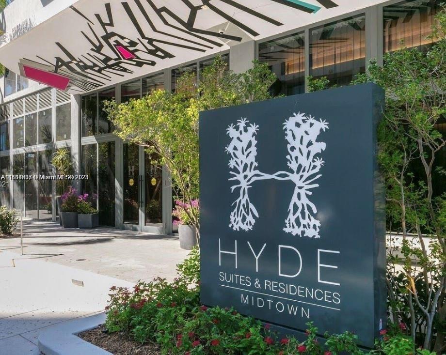 3401 MIDTOWN CONDO - Residential Lease