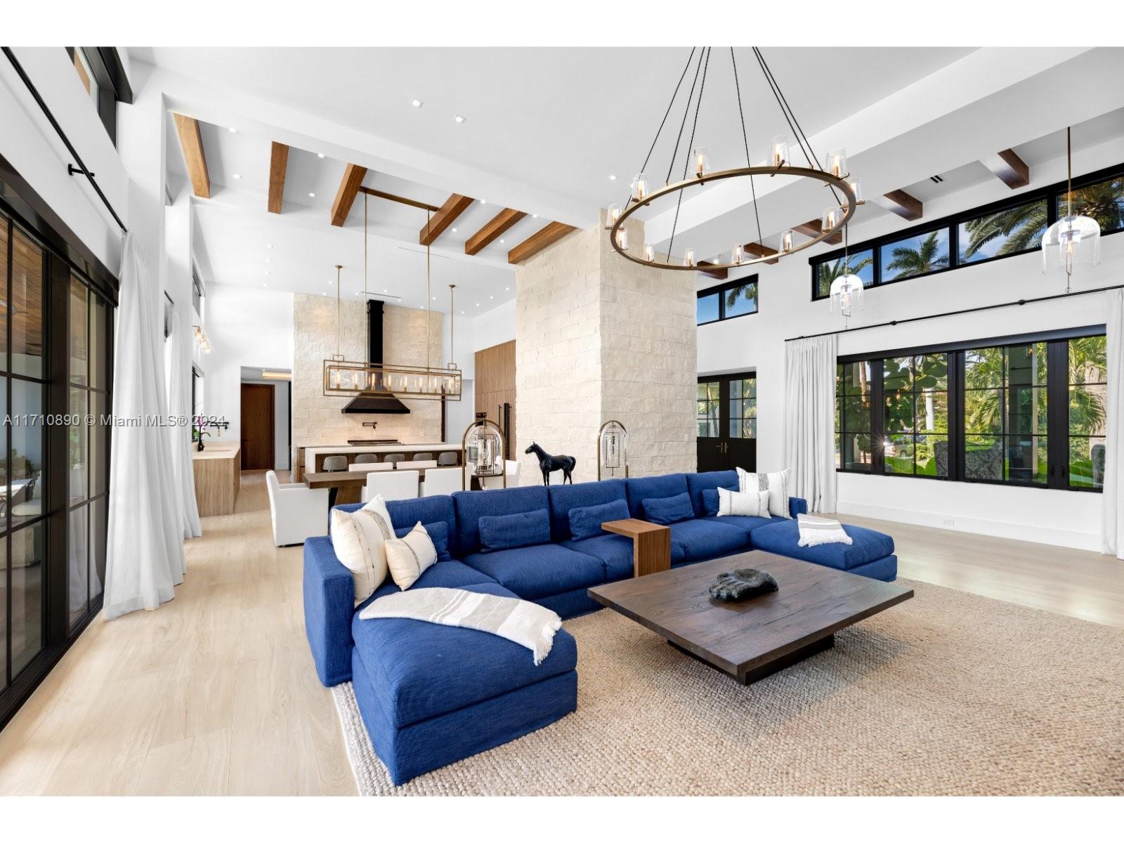LA GORCE ISLAND - Residential