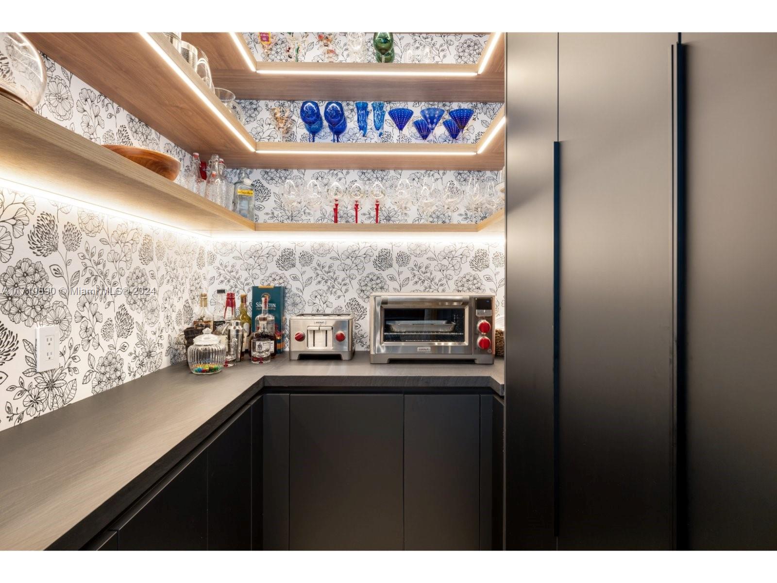 LA GORCE ISLAND - Residential