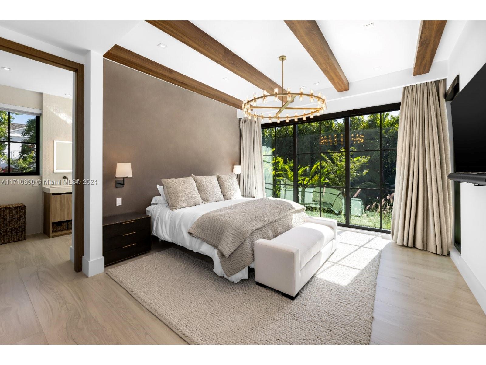 LA GORCE ISLAND - Residential
