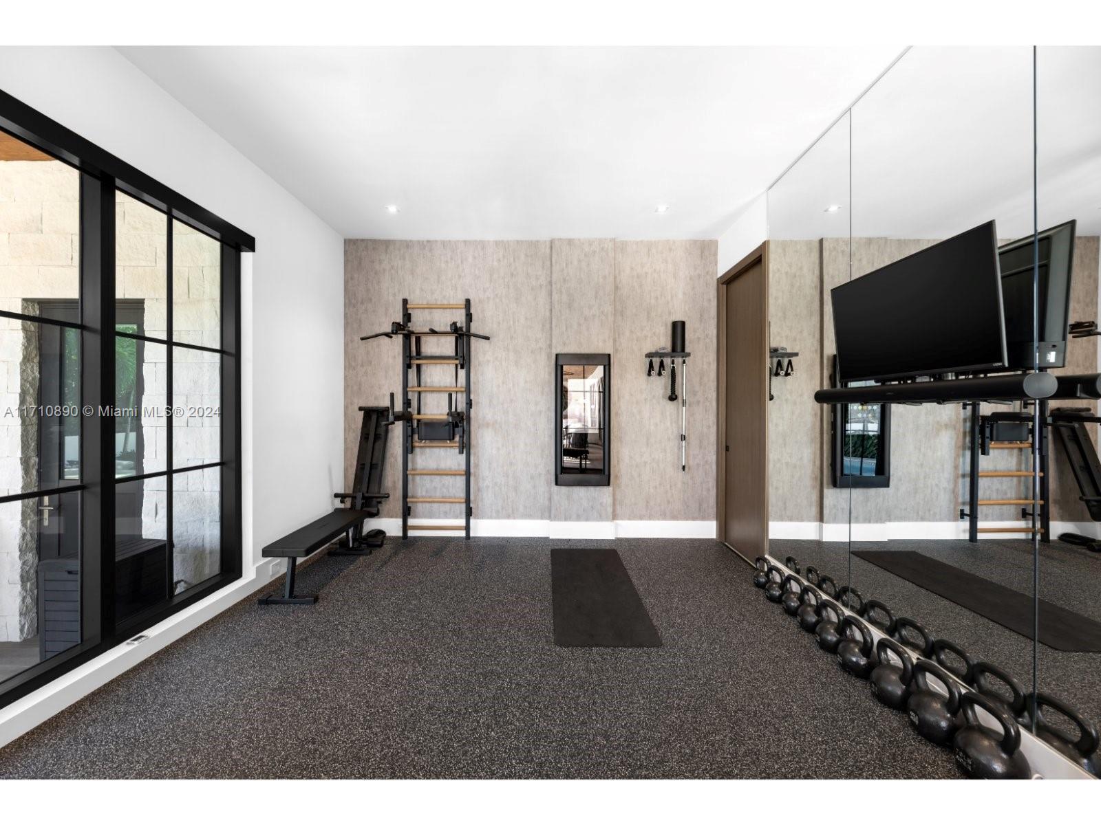 LA GORCE ISLAND - Residential