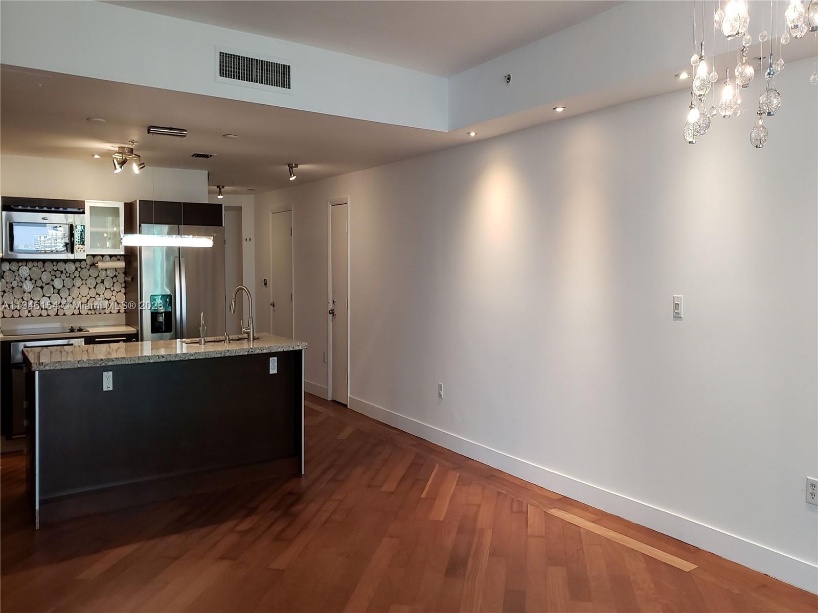 QUANTUM ON THE BAY CONDO - Residential Lease