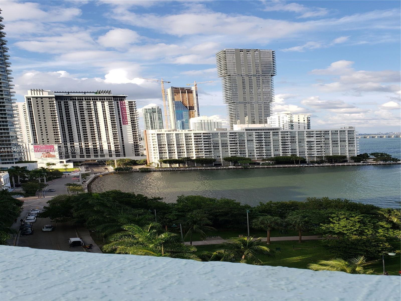 QUANTUM ON THE BAY CONDO - Residential Lease