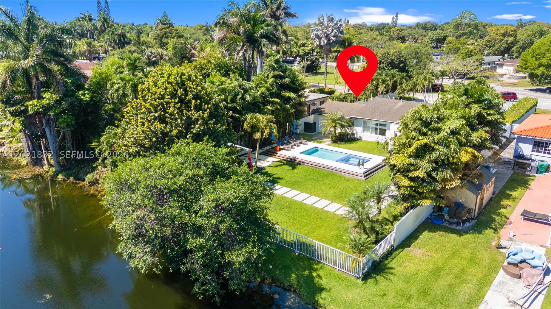 BISCAYNE GARDENS SEC E PA - Residential