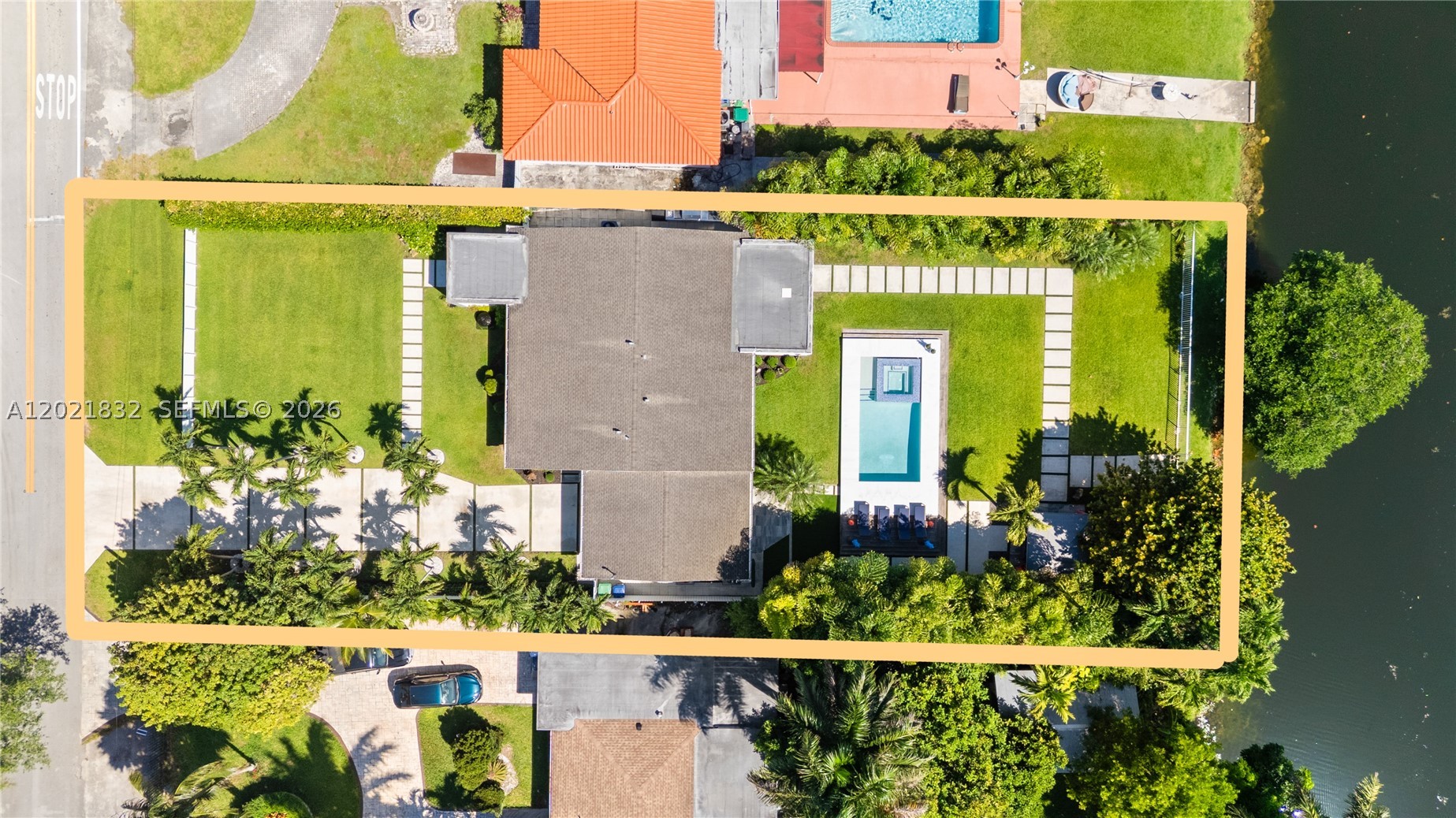BISCAYNE GARDENS SEC E PA - Residential