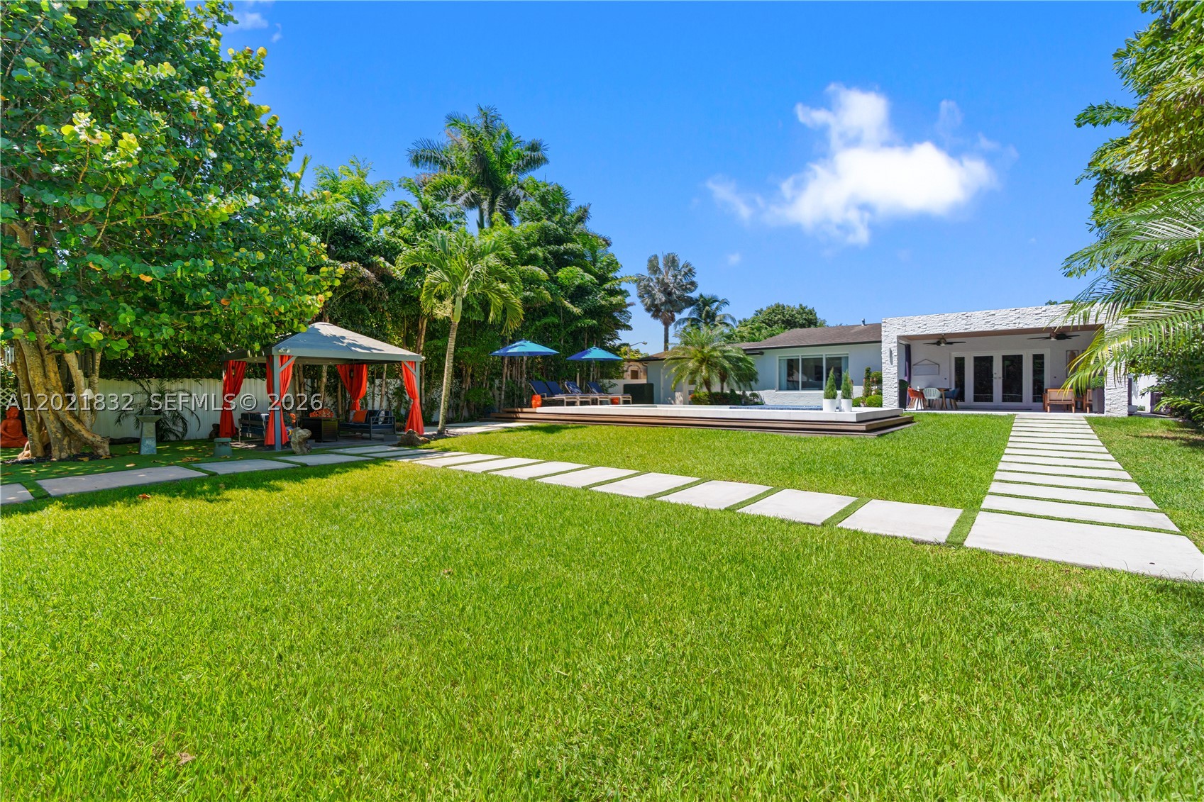 BISCAYNE GARDENS SEC E PA - Residential