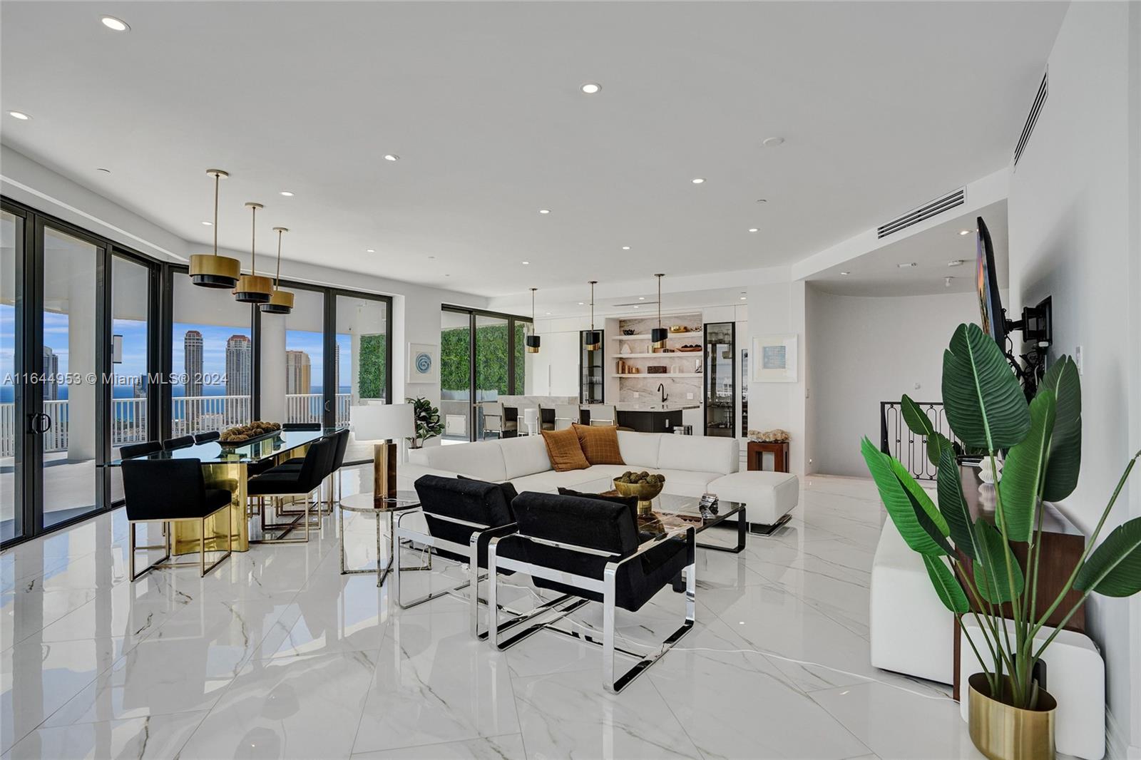 3000 ISL BLVD WILLIAMS IS - Residential