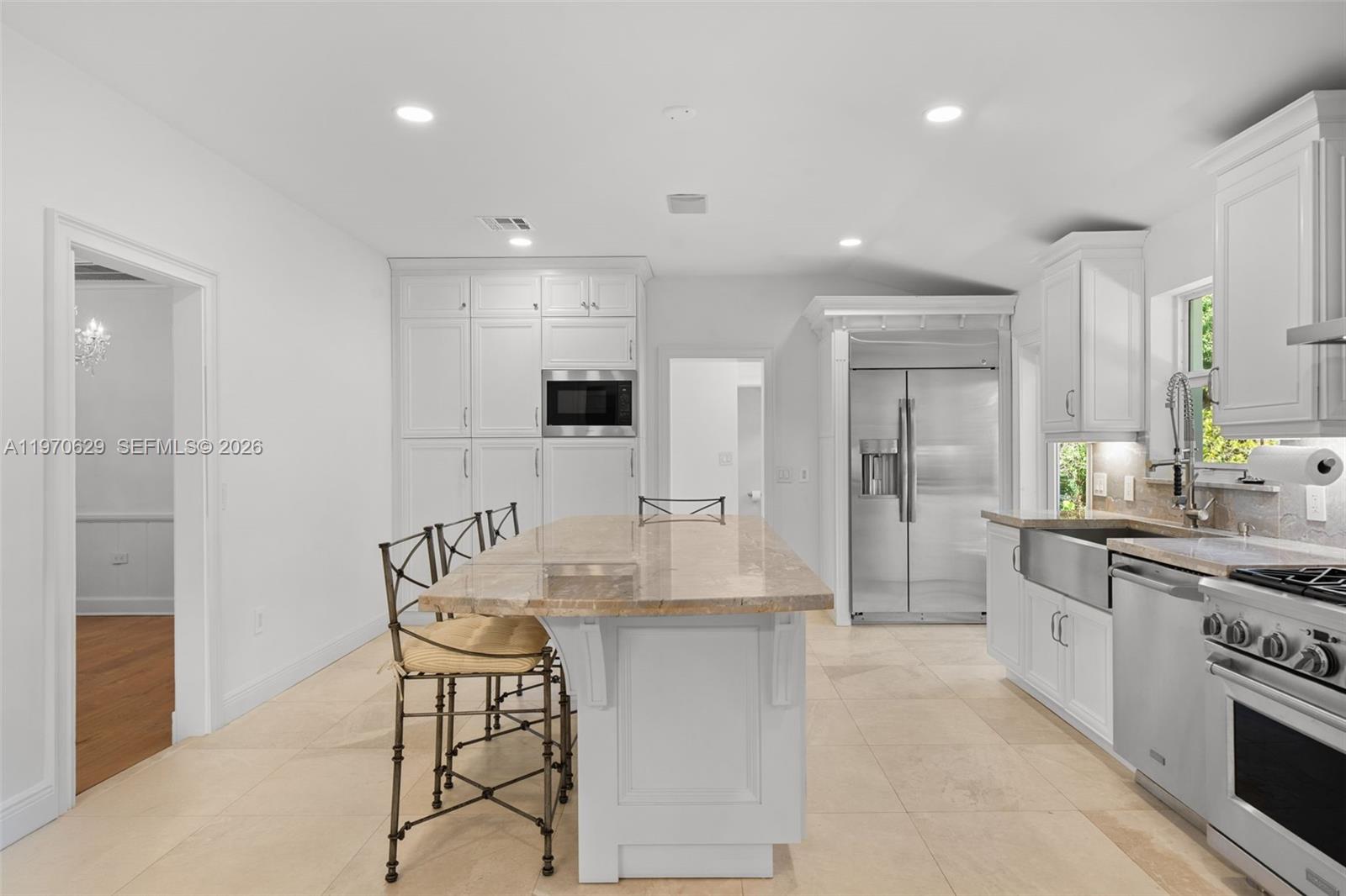 CORAL GABLES RIVIERA SEC - Residential