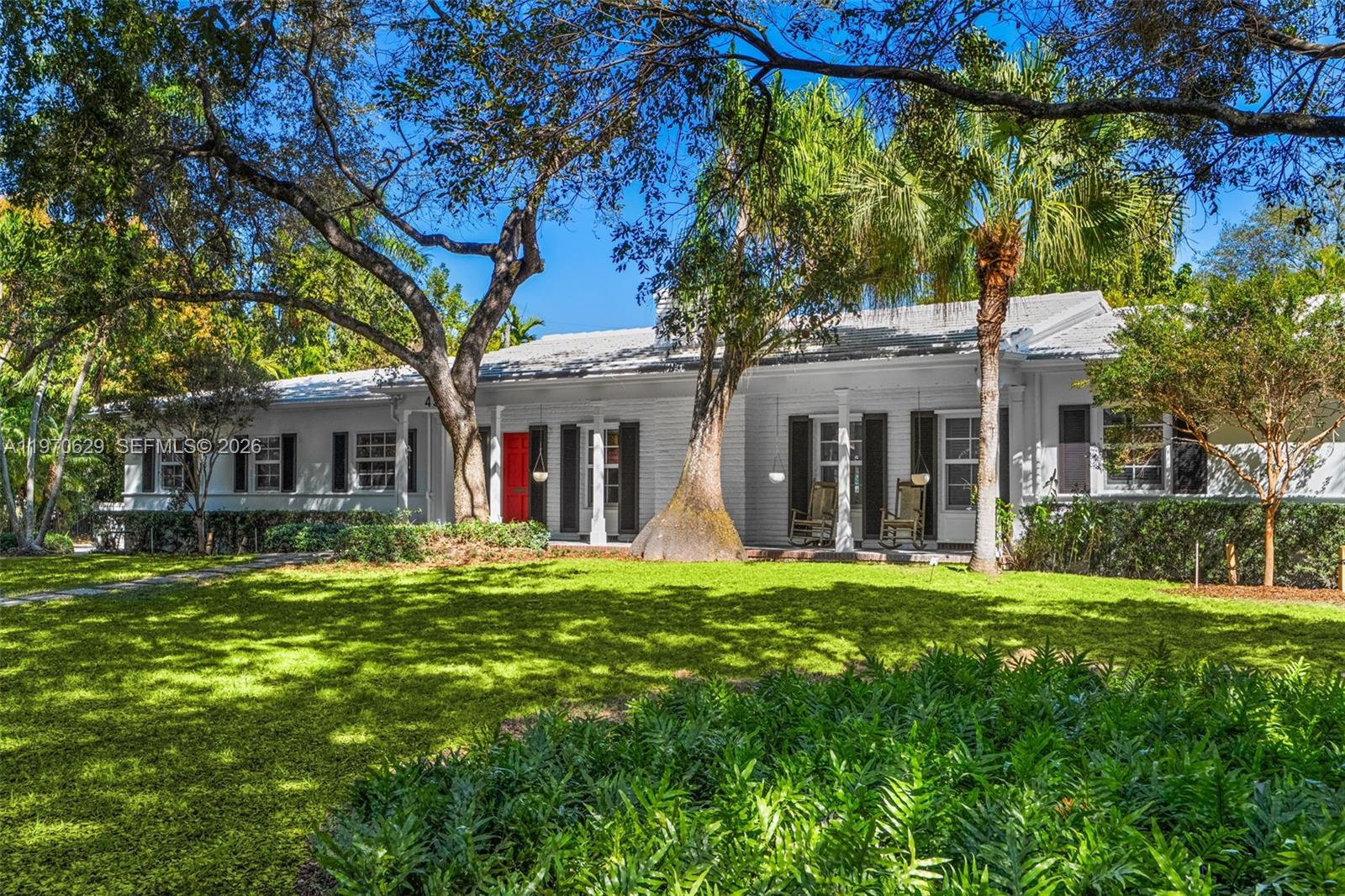 CORAL GABLES RIVIERA SEC - Residential
