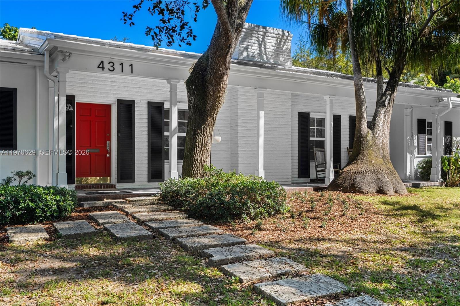 CORAL GABLES RIVIERA SEC - Residential