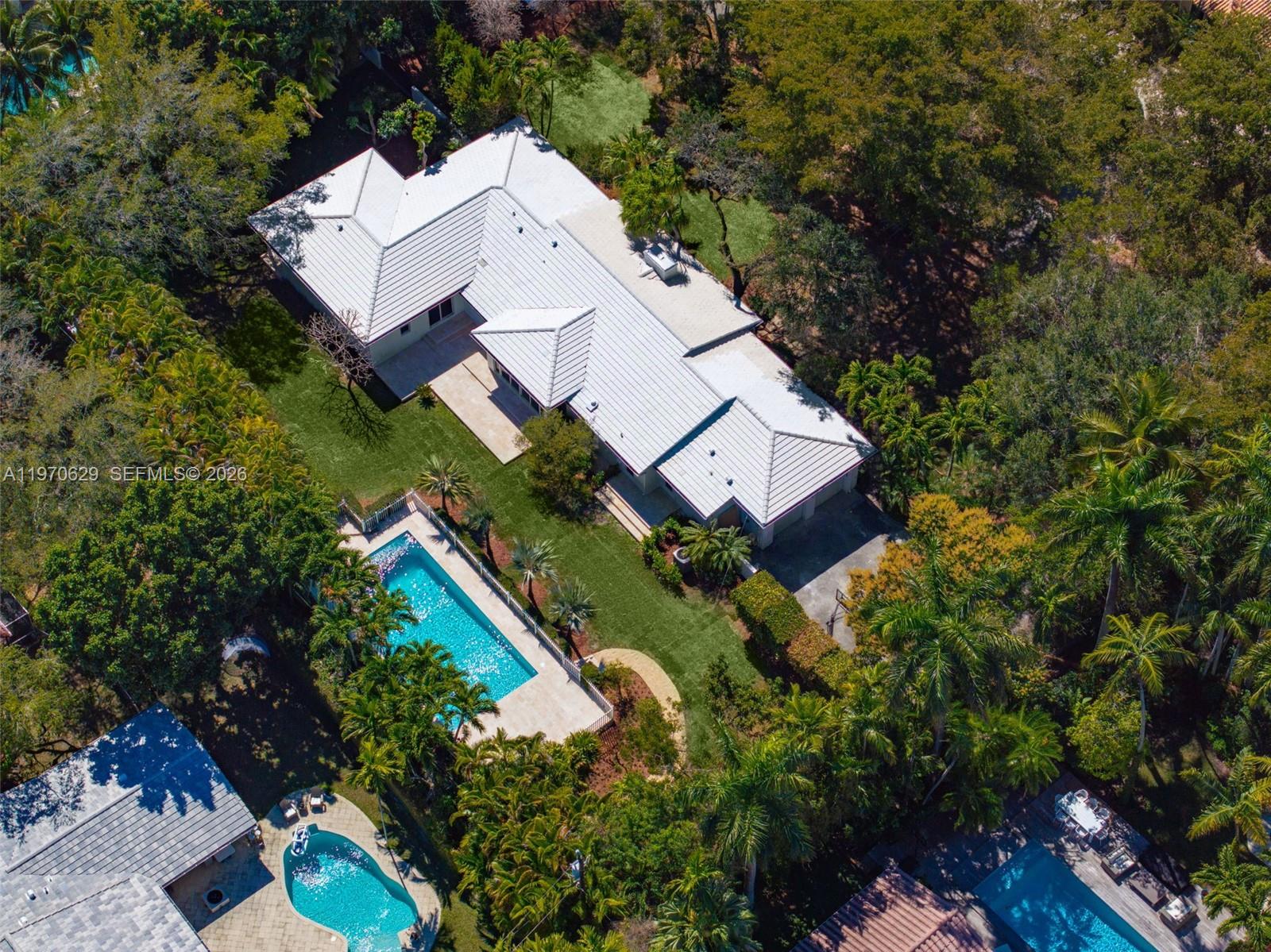 CORAL GABLES RIVIERA SEC - Residential