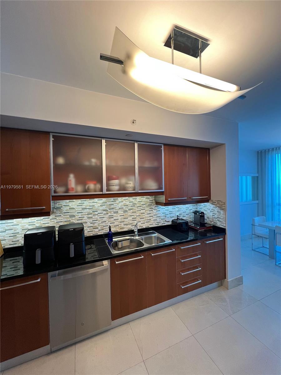 OCEAN PALMS CONDO - Residential