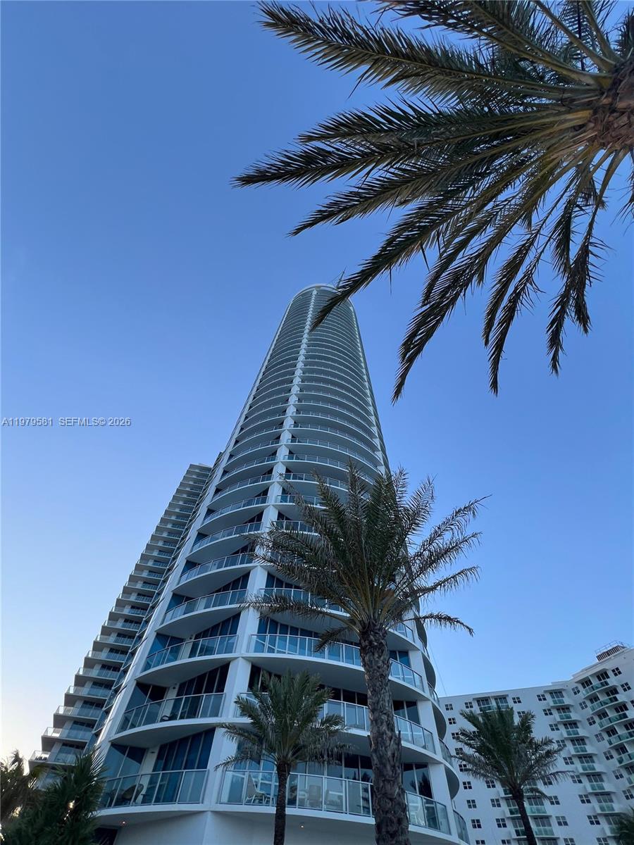 OCEAN PALMS CONDO - Residential
