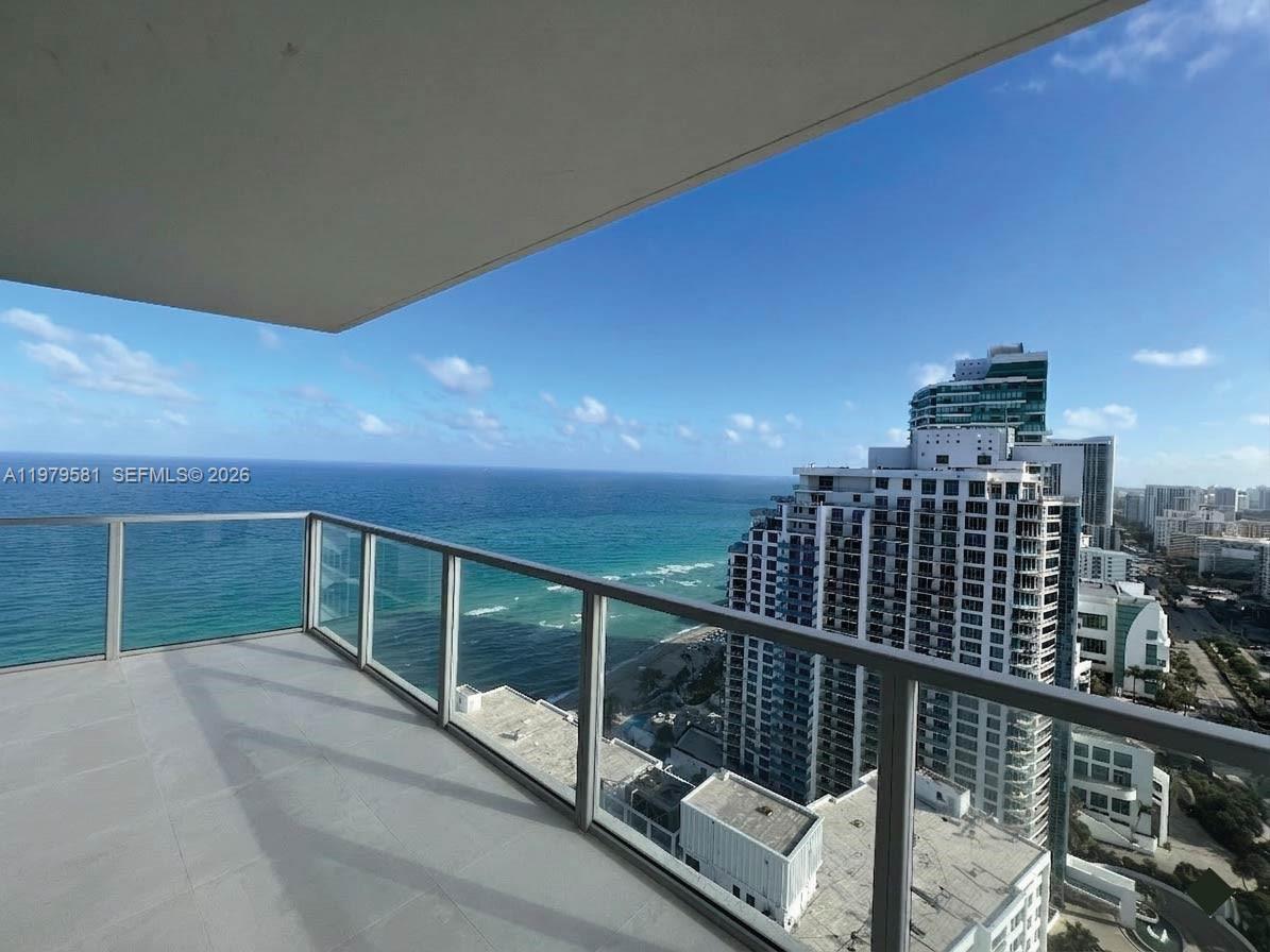 OCEAN PALMS CONDO - Residential