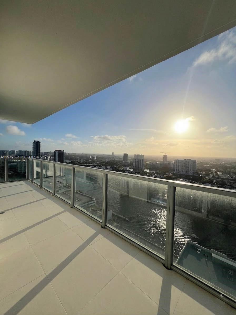 OCEAN PALMS CONDO - Residential