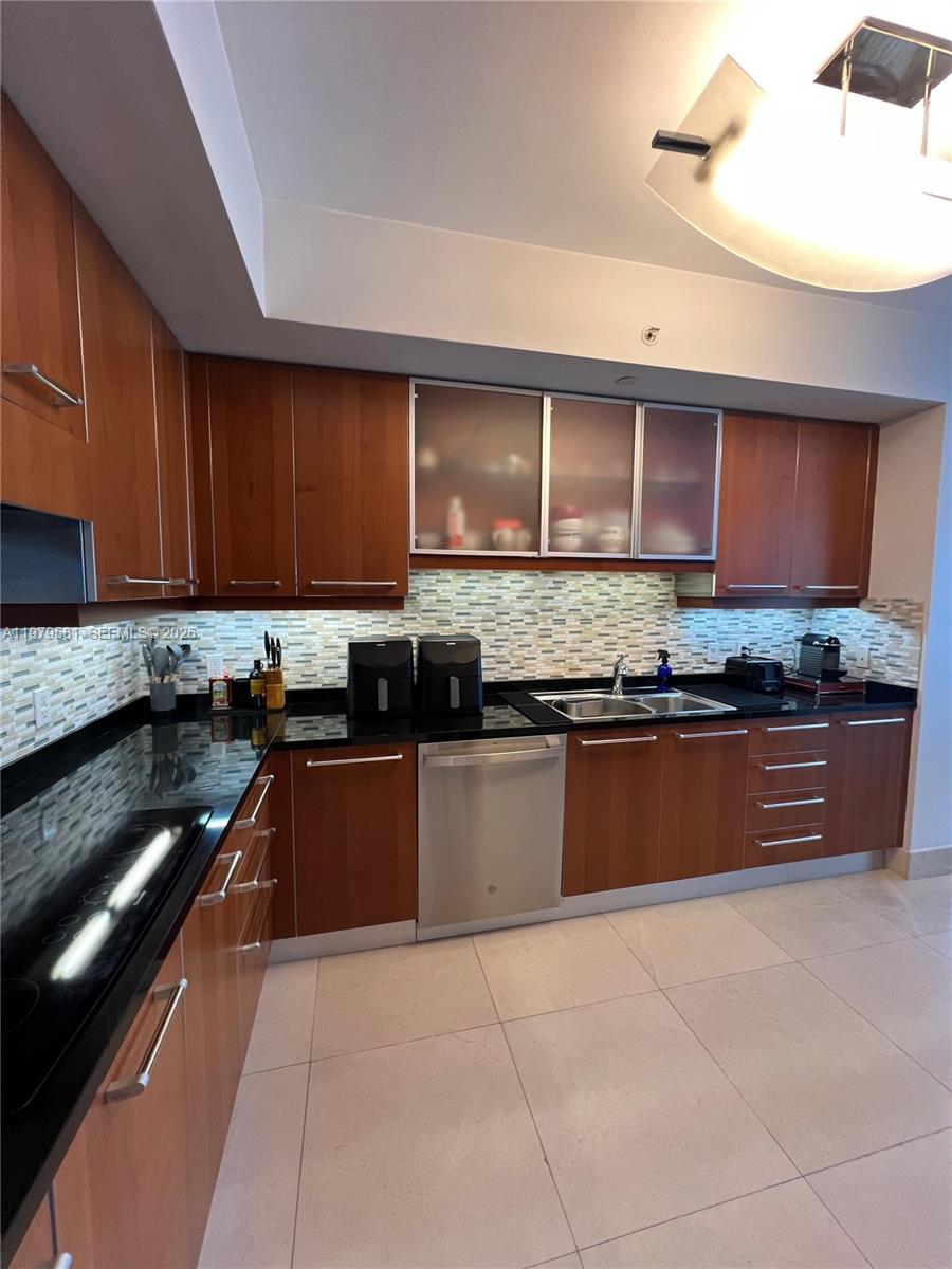 OCEAN PALMS CONDO - Residential