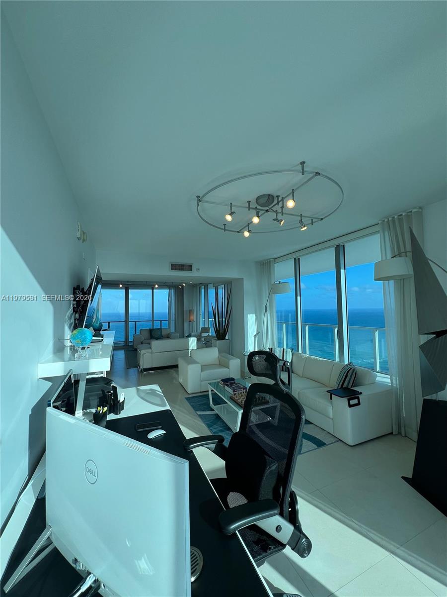 OCEAN PALMS CONDO - Residential