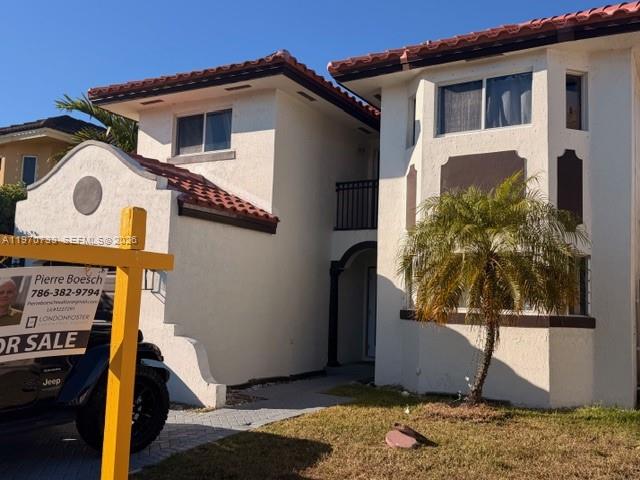 Charming Remodeled Single-Family Home — 3 Beds + Flex Room, 2.5 Baths, No HOA

Bright, move-in ready home fully remodeled in 2025 with modern finishes and smart upgrades throughout. This well-maintained residence features 3 bedrooms, 2 full bathrooms and a half bath, plus a converted garage used as a flexible 4th room — ideal as an office, playroom, or guest suite.
PROFESSIONAL PICTURES COMING SOON

Key features

Completely remodeled 2025: new roof, new flooring, upgraded bathrooms, and fresh interior paint
New quartz-stone kitchen with contemporary finishes
New front door and new back terrace for outdoor living
Exterior painted 4 years ago; all electrical outlets recently replaced
Open, functional layout with abundant natural light
No homeowners association
Location highlights
Located in a desirable neighborhood with top-rated schools, easy access to major highways for commuting, and abundant shopping and dining nearby. Grocery options include Publix, Sabor y Más, Sedano’s, plus a Walmart about 5 minutes away. Parks and restaurants are within easy reach.

Ready for immediate occupancy — schedule a showing today to experience this updated, low-maintenance home in person