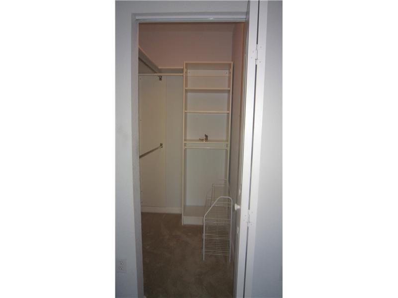 KENDALL GREENS CONDO - Residential Lease
