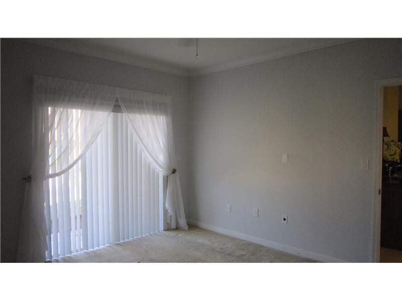 KENDALL GREENS CONDO - Residential Lease