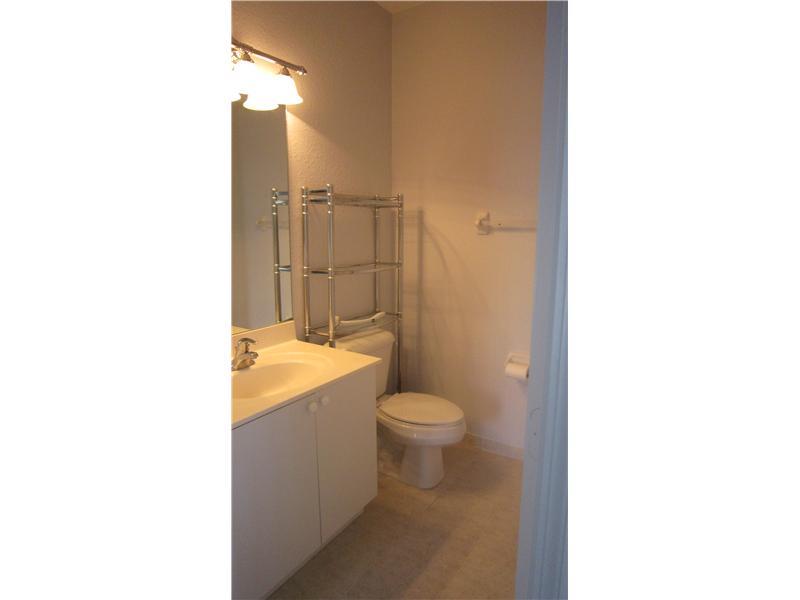 KENDALL GREENS CONDO - Residential Lease