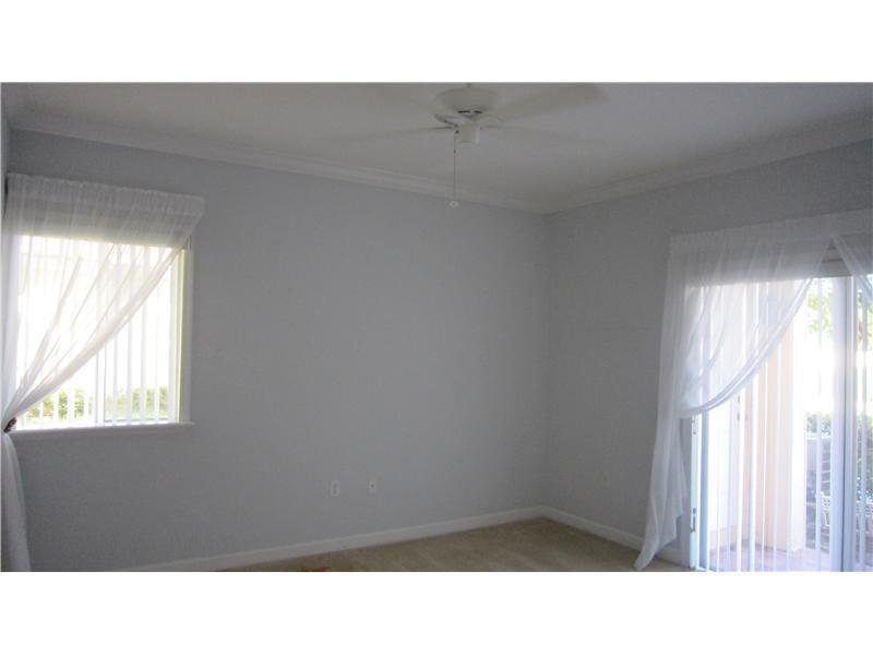 KENDALL GREENS CONDO - Residential Lease
