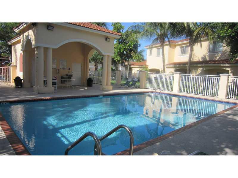 KENDALL GREENS CONDO - Residential Lease